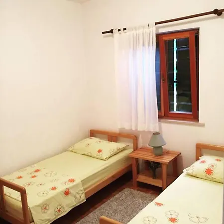Seaside Holiday House Splitska, Brac - 5668 Holiday home *